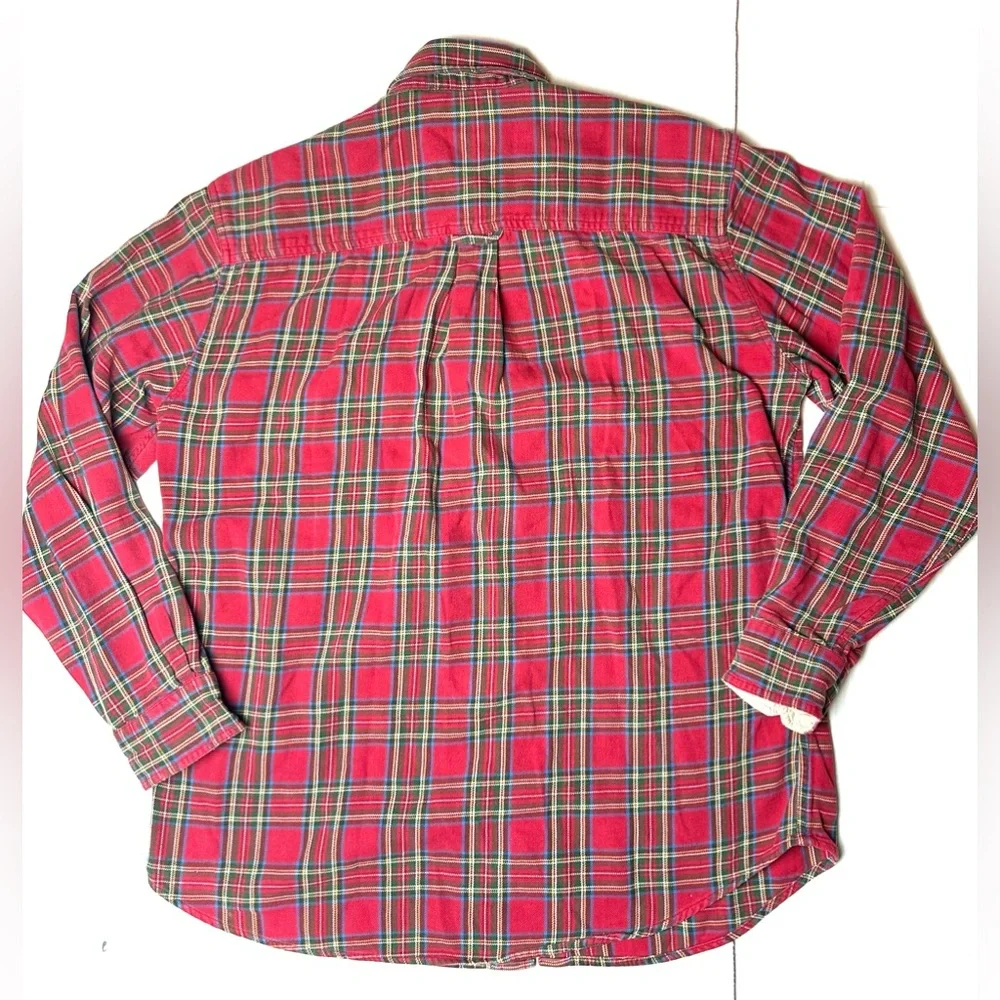 WOOLRICH FLANNEL BUTTON DOWN MENS SIZE Medium 100% Cotton Red Plaid Long Sleeve‎